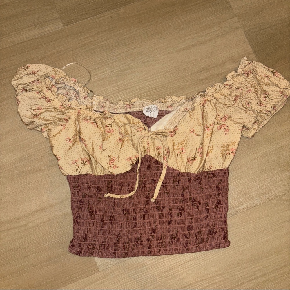 Sienna Sky Floral Off-Shoulder Blouse in Cream and Brown